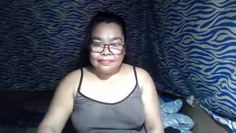 chenita_kits online show from November 2025 05:01:02 PM