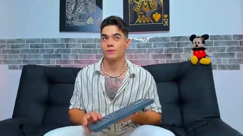 Snapshot of chepe_fit chatting on January 2025 02:26:01 AM chepe vause online show from January 2025 02:26:01 AM