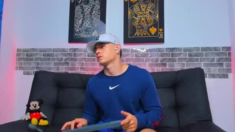 Snapshot of chepe_fit chatting on January 2025 03:38:01 AM chepe vause online show from January 2025 03:38:01 AM