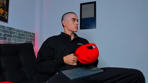 Snapshot of chepe_fit chatting on February 2025 03:29:01 AM chepe vause online show from February 2025 03:29:01 AM