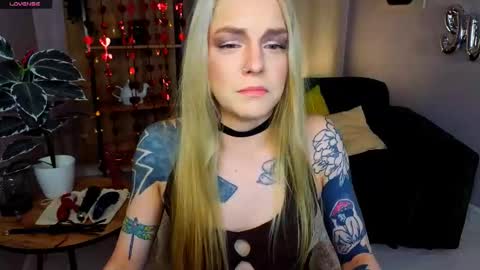 Snapshot of cherrie_sherry chatting on February 2026 10:14:01 PM Sherry online show from February 2026 10:14:01 PM