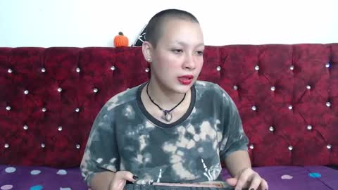 Cherry online show from November 2025 12:16:01 PM