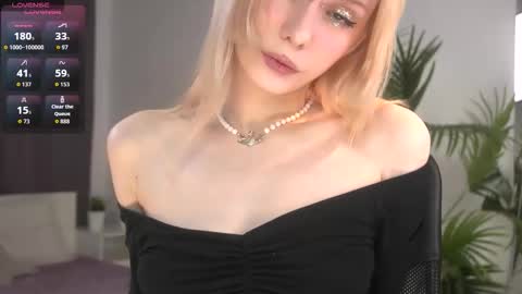 Snapshot of cherry_bitter chatting on September 2025 09:47:02 PM Cherry baby online show from September 2025 09:47:02 PM