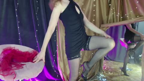 Snapshot of cherry_blossomsx chatting on December 2024 06:03:02 AM thanks guys see you tomorrow online show from December 2024 06:03:02 AM