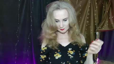 Snapshot of cherry_blossomsx chatting on November 2025 11:53:01 AM thanks guys see you tomorrow online show from November 2025 11:53:01 AM