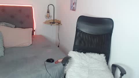 Snapshot of cherry_darck chatting on March 2026 02:12:01 PM cherry_darck online show from March 2026 02:12:01 PM