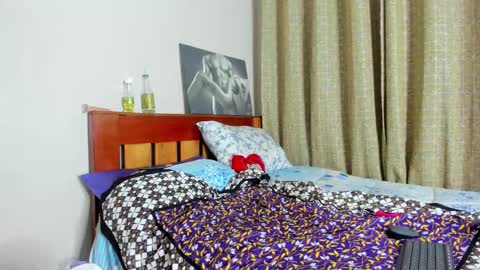 Snapshot of cherry_falls chatting on November 2025 08:41:02 PM cherry_falls online show from November 2025 08:41:02 PM