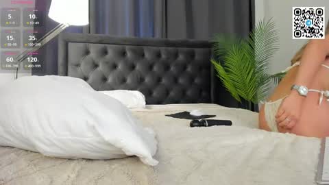 Snapshot of cherry_lexi chatting on May 2026 03:56:02 AM Lexi online show from May 2026 03:56:02 AM