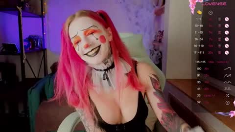 Roxy online show from October 2025 10:11:02 PM