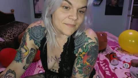 CherryBombBomb online show from December 2024 10:34:02 AM