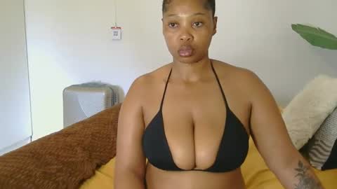 Cherrybabe online show from December 2024 01:00:02 PM