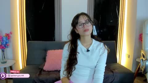 Snapshot of cherryblossom18_ chatting on May 2026 08:25:01 PM Cherry online show from May 2026 08:25:01 PM