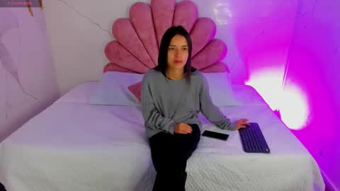 Snapshot of cherrybombs_ chatting on February 2026 12:15:01 PM Cherry online show from February 2026 12:15:01 PM