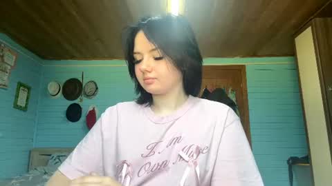 Snapshot of cherrylbeacher chatting on June 2026 11:01:02 AM cherrylbeacher online show from June 2026 11:01:02 AM