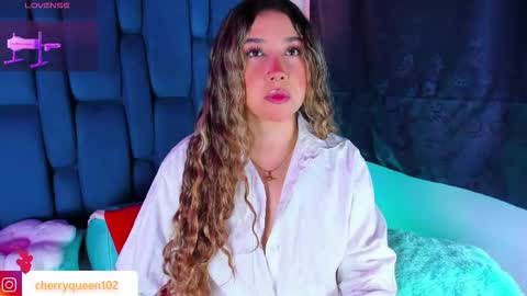 Snapshot of cherryyquen chatting on November 2025 08:00:01 PM Cherry Queen online show from November 2025 08:00:01 PM