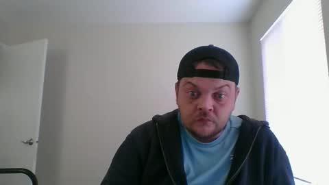 Kyle online show from October 2025 04:42:02 PM