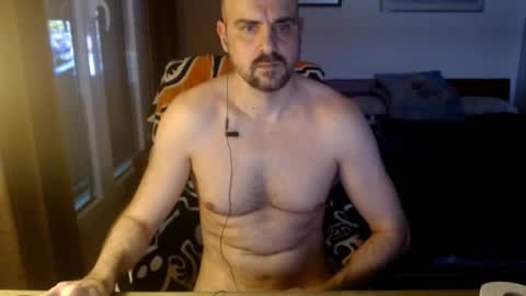 chicocam1983 online show from January 2026 04:44:01 PM