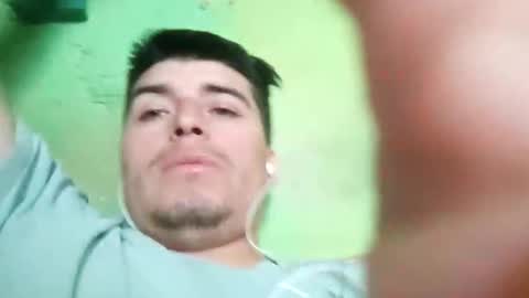 chilehot28 online show from November 2025 07:06:01 PM