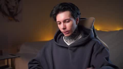 Snapshot of chillguy2k chatting on November 2025 04:02:02 AM Rick online show from November 2025 04:02:02 AM