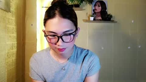 Snapshot of chinitaluxe chatting on July 2026 09:36:02 PM Chinita online show from July 2026 09:36:02 PM