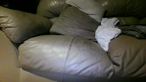 Snapshot of chippy70 chatting on July 2026 05:17:01 AM chippy70 online show from July 2026 05:17:01 AM