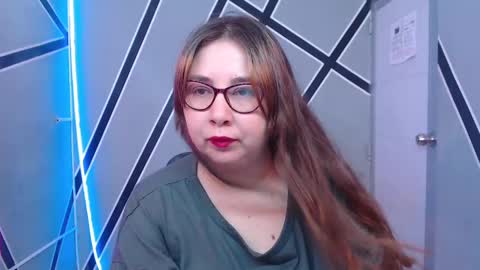chloe_prg online show from January 2025 12:24:02 PM