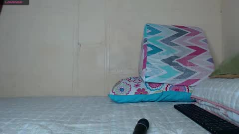 Chloe  online show from January 2025 07:18:02 PM