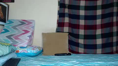 Chloe  online show from February 2025 07:30:01 PM