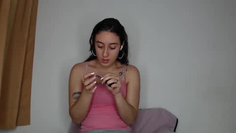 Chloe  online show from September 2025 10:47:01 PM