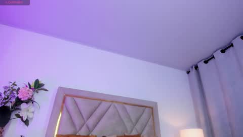 chloe_wilson7 online show from November 2025 01:49:01 AM