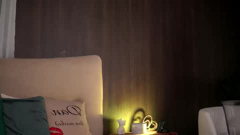 chloedevinex online show from October 2025 04:08:02 AM