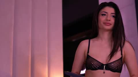 Chloe online show from May 2026 06:58:01 PM