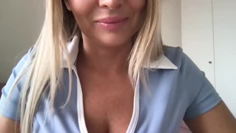 Snapshot of chloefree chatting on July 2026 02:04:02 PM Chloe online show from July 2026 02:04:02 PM