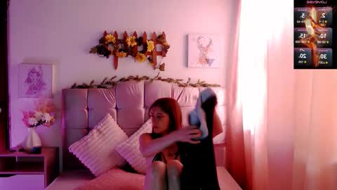 Chloe online show from September 2025 02:27:01 PM