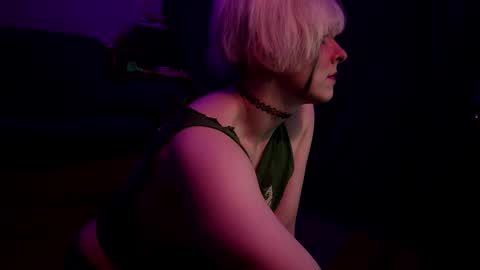 Chloekissxo online show from February 2026 03:01:01 AM