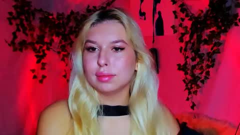 ChloeRicci online show from November 2025 10:59:01 AM