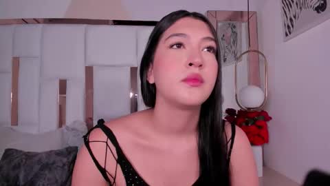 Chloe  online show from January 2026 12:09:02 PM