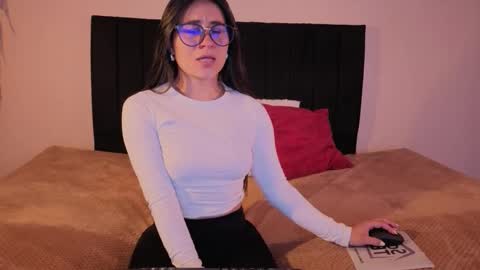 Snapshot of chloeturner_ chatting on January 2026 08:58:01 PM ChloeTurner online show from January 2026 08:58:01 PM