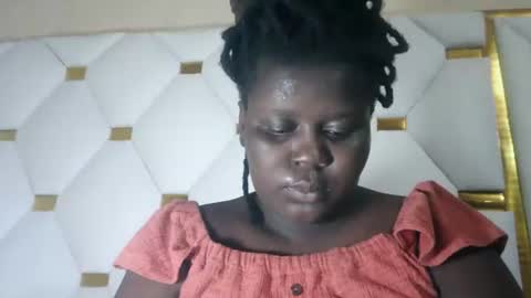 Paula online show from December 2025 06:51:01 AM