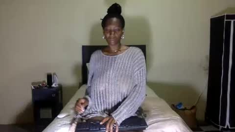 Exotic Chocolate online show from November 2025 02:33:02 AM