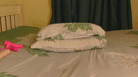 chocolate_candiee online show from February 2026 11:53:02 PM