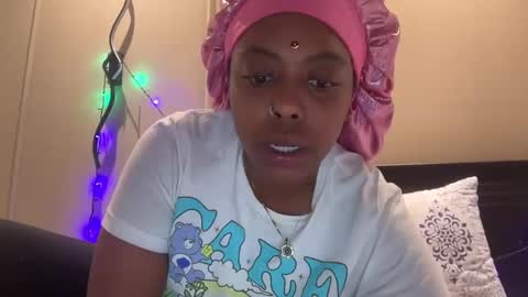 ChocolateCakeQueen online show from December 2024 04:16:02 AM