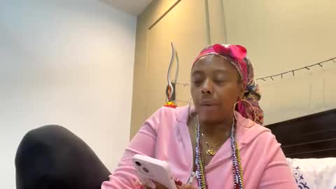 ChocolateCakeQueen online show from March 2025 02:26:02 AM