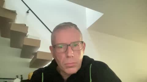 choupipat1 online show from December 2025 02:45:02 PM