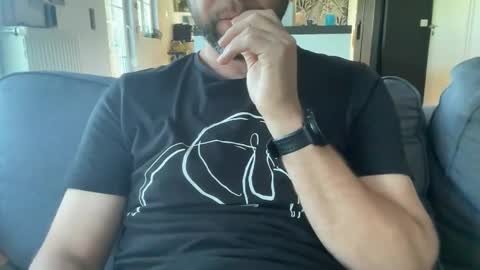 Snapshot of chris13abcd chatting on May 2026 07:04:01 AM chris13abcd online show from May 2026 07:04:01 AM