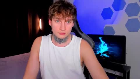 Chris Tyson online show from November 2025 08:30:01 PM