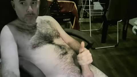 chrisprngr online show from November 2025 07:03:03 PM