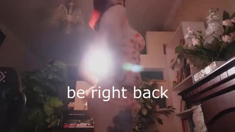 chriss_foxx online show from December 2025 03:18:02 PM