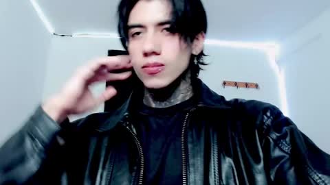 Snapshot of chriss_opp chatting on January 2025 07:43:01 PM CHRIS INDEPENT MODEL online show from January 2025 07:43:01 PM