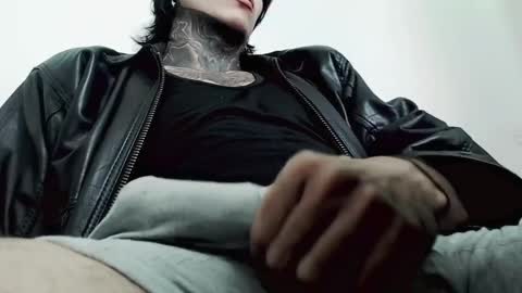 Snapshot of chriss_opp chatting on March 2025 05:18:02 PM CHRIS INDEPENT MODEL online show from March 2025 05:18:02 PM